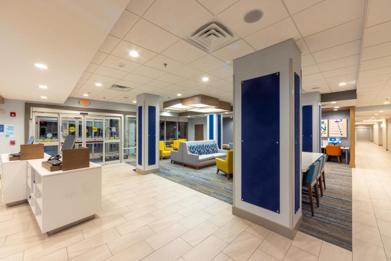 Holiday Inn Express & Suites - Harrisonburg University Area By Ihg Eksteriør billede